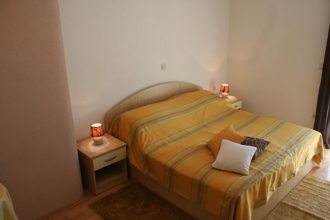Rooms & Apartments Villa Anka Tučepi Rum bild